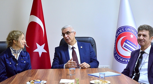  ÇOMÜ, İletişimde Birinci Oldu