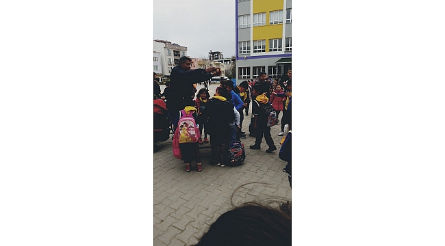 Kandil Simidi Dağıttılar
