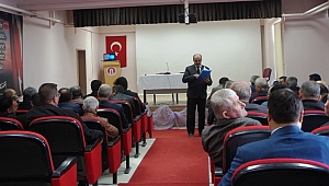 Lapseki'de Muhtarlara Temiz Su Kullanım Eğitimi