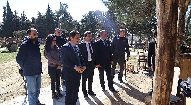 Vali Orhan Tavlı, Alçıtepe Köyü'nde 1915 Hastane Sergisini Ziyaret Etti