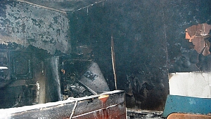 Yangında 2 İşyeri Maddi Hasar Gördü