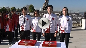 Zafer Haftası kutlamaları halk yürüyüşü ile başladı