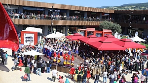 1.Uluslararası Troya Çocuk Halk Dansları 17 Burda Etkinliği