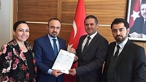 AK Parti'li Turan: "15 vekilin gitmesi, gelmesi, bunlar hiçbir siyasi görüşe, siyasi tarihe yakışmayan işler"