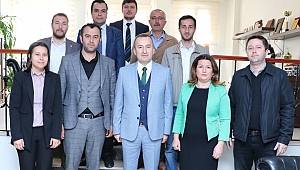 Ak Parti Merkez İlçe Başkanlığı'ndan Çanakkale Barosu'na Ziyaret