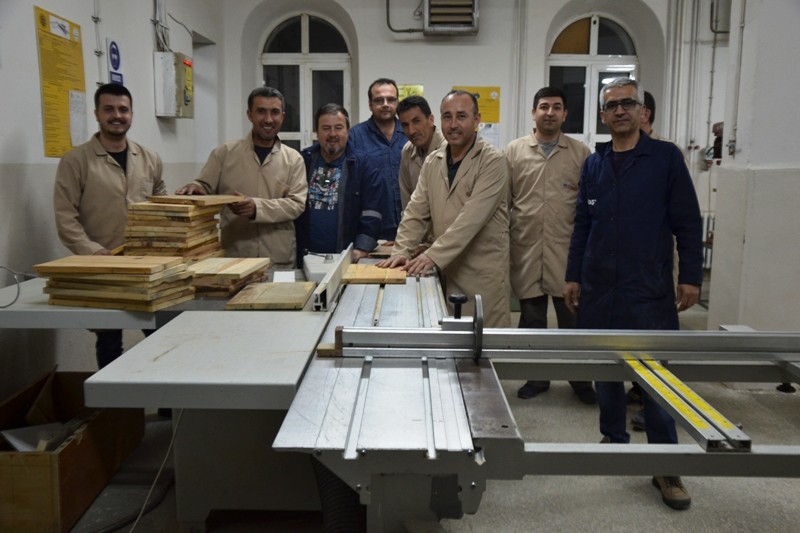 Biga'da arı kovanı yapımı kursu başladı