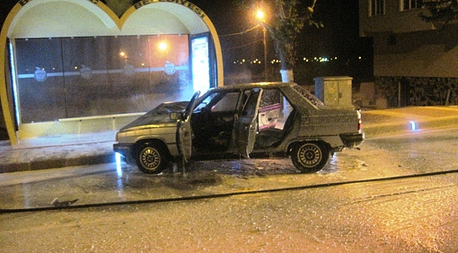 Çanakkale'de iki araç çarpıştı: 1 yaralı