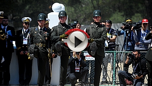 Çanakkale Kara Savaşları'nın 103'üncü yıl dönümü törenle anıldı