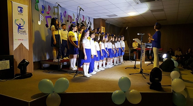 Çocuk Kültür Evi Korosundan Muhteşem 23 Nisan Konseri