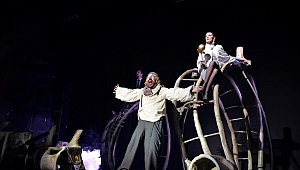 "Işıklar Söndüğünde" Çanakkale İzleyicisiyle Buluştu