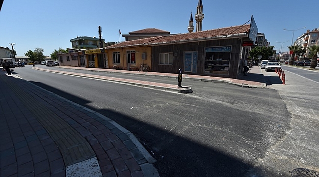 Miralay Şefikbey Caddesinde Üst Yapı Çalışmaları Sürüyor