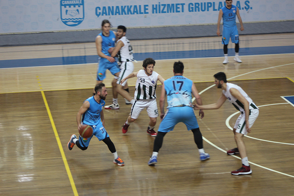Umurbey Belediyespor şanssız başladı