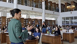 Yazar Irmak Zileli ile söyleşi gerçekleştirildi