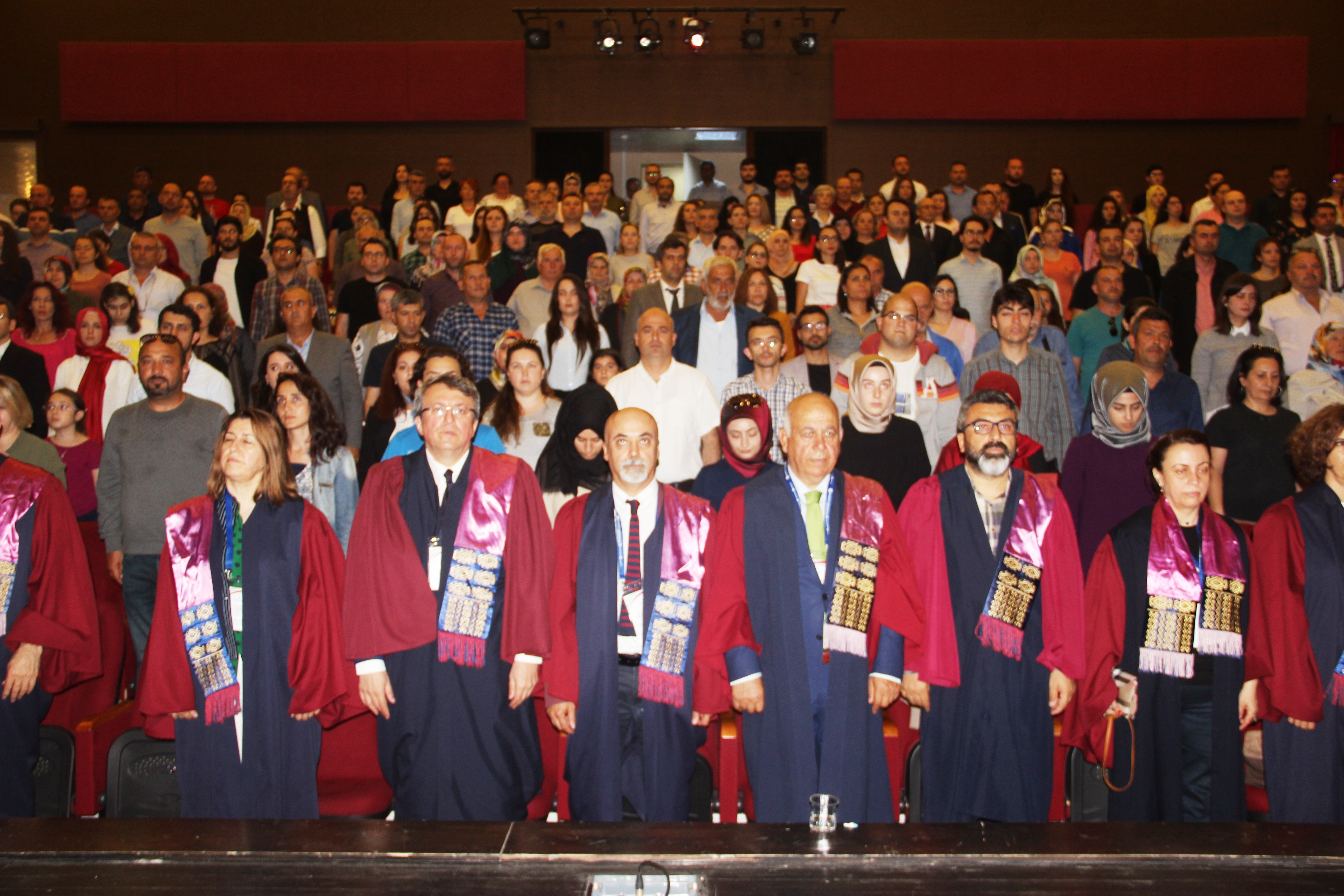 Açıköğretim öğrencilerine 'Başarı Belgesi Takdim Töreni'