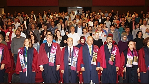 Açıköğretim öğrencilerine 'Başarı Belgesi Takdim Töreni'