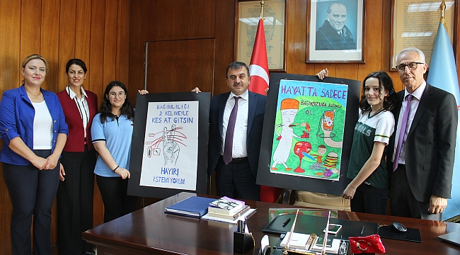 Bağımlılıkla Mücadele Afiş Yarışması Ödül Töreni Gerçekleştirildi