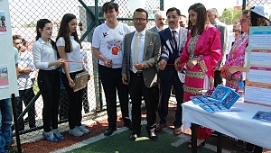 Bayramiç'te '4006 Tübitak Bilim Fuarı'