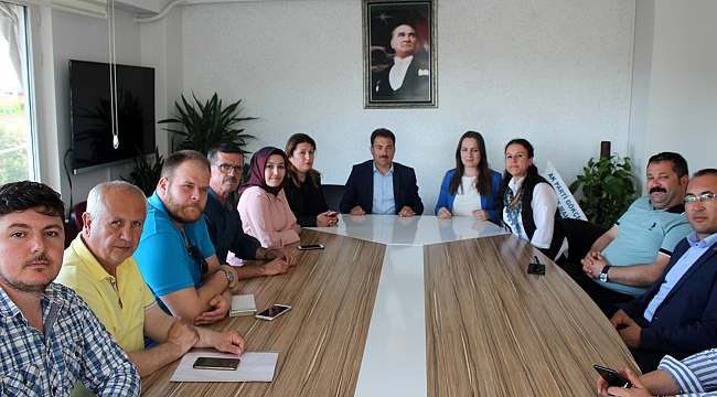 Bektaş'tan AK Parti Merkez İlçe Başkanlığına ziyaret