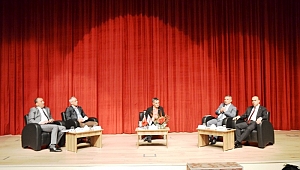 Biga'da 'Nasıl bir üniversite' Paneli