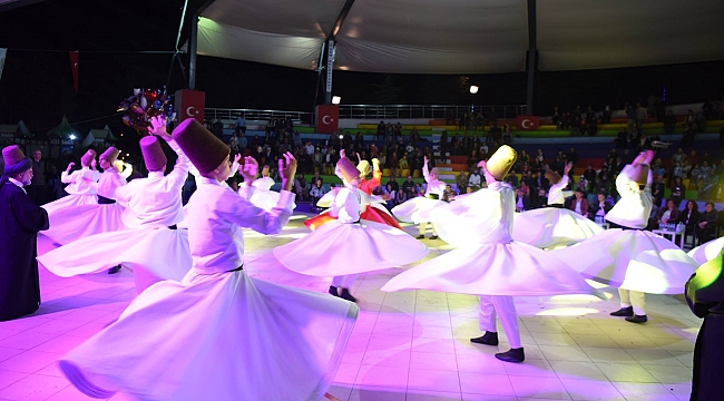 Çan Belediyesi 10. Ramazan Etkinlikleri'nde Mest Eden Semazen Gösterisi