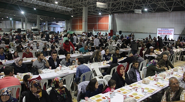 Çan'da geleneksel Dondurma köyü ve Kilimli obası iftar yemeği düzenlendi