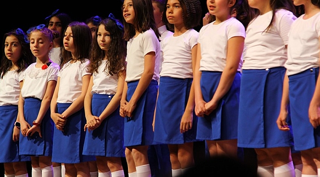 Çocuk Kültür Evi Korosuna 3 Başarı Ödülü