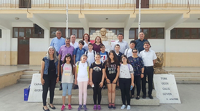 Cumhuriyet Orta Okulu kardeş okul projesi kapsamında Kuzey Kıbrıs Türk Cumhuriyeti Gazimağusa'da
