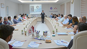 İş insanlarına iş'te hitabet semineri