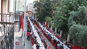 KADEM'den vatandaşlara iftar yemeği