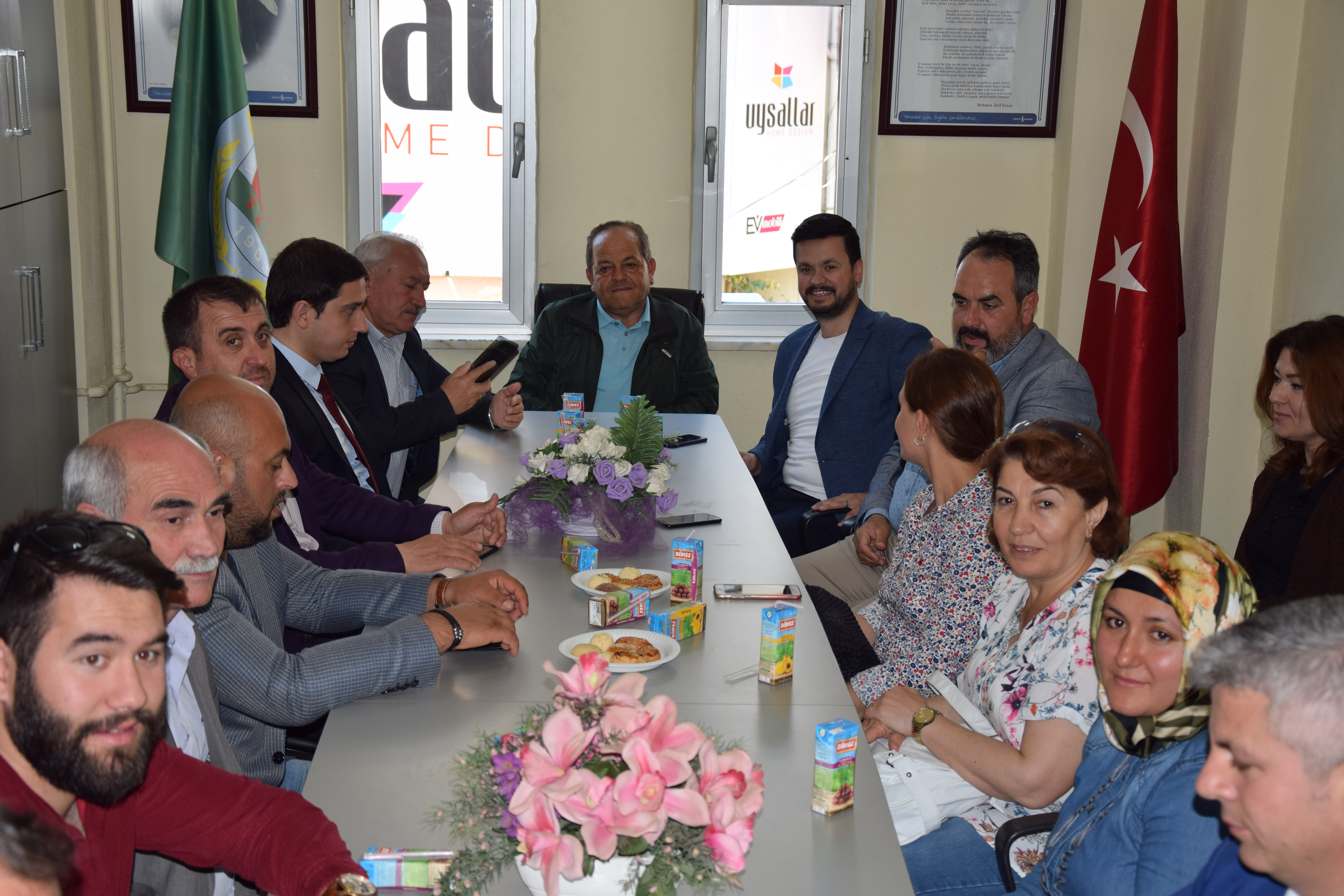 Lapseki'de '14 Mayıs Dünya Çiftçiler Günü' kutlamaları