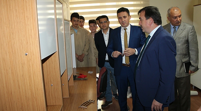 Meslek Liseleri Hayata Değer Katıyor