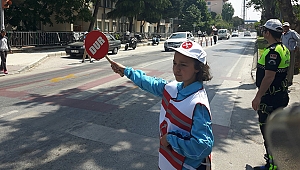 "Okul geçidi görevlisi eğitimi" gerçekleştirildi