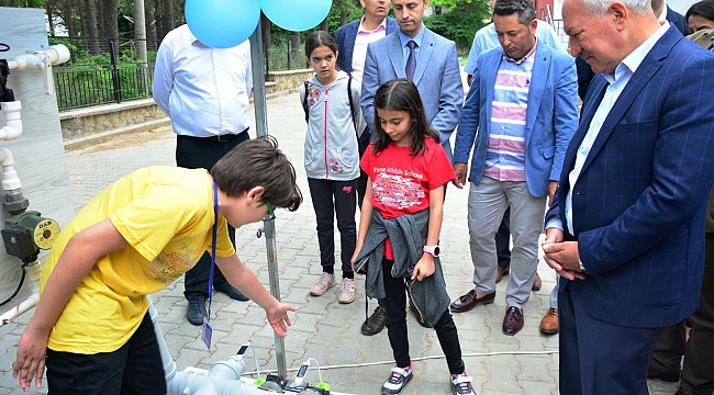 Plevne Orta Okulunda TÜBİTAK Bilim Fuarı yapıldı