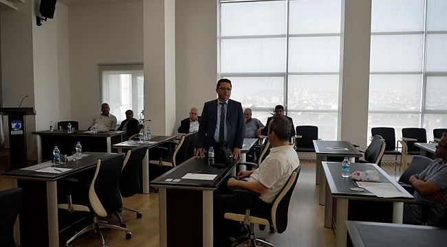 Şoför Adayları Yazılı Ve Uygulamalı Sınavdan Geçti