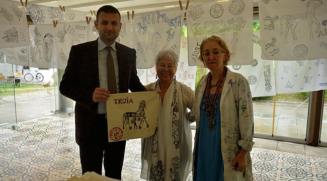 Troia Baskıları Seramik Müzesinde Sergileniyor