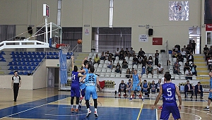 Umurbey Belediyespor en iyi dördüncü olarak Batman'a gidiyor