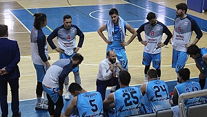 Umurbey Belediyespor yarı finallerin kapısından döndü