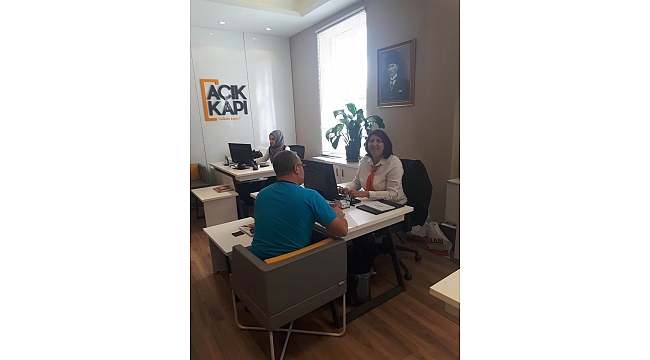 Vatandaşların Sorunları "Açık Kapı" da Hızla Çözülüyor