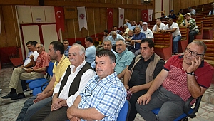 Ayvacık'ta üreticilere arılı kovan dağıtıldı