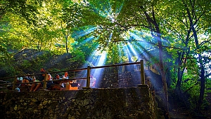 Bayramiç, Doğal Zenginlikleriyle Bu Ay Daha Güzel