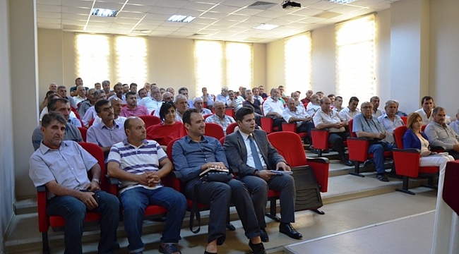 Biga'da SGK İl Müdürü esnafı ve çiftçiyi bilgilendirdi