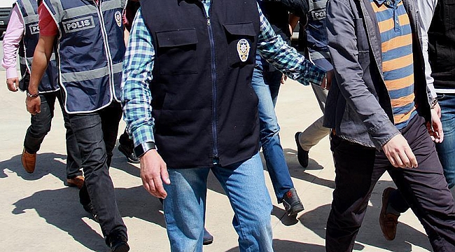 Çanakkale'de FETÖ operasyonu: 8 tutuklama