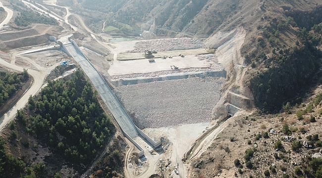 Dsi Genel Müdürü Acu; 2000 Şantiye'de Çalışmalar Devam Ediyor