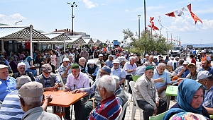 Geleneksel Lapseki hayrı yapıldı