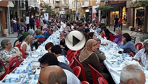 İftar Sofrası Bu Kez Kemalpaşa Mahallesi'nde Kuruldu