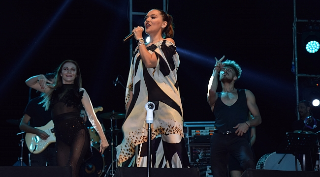 Lapseki'de 33. Kiraz Festivali