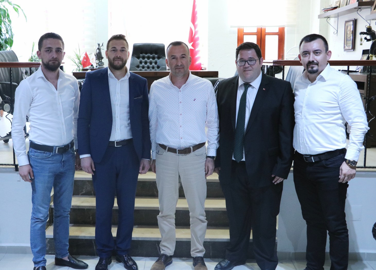 Mhp Çanakkale Milletvekilİ adaylarından Çanakkale Barosu'na ziyaret