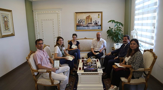 TROYA Yılında Polonyalı Gazeteciler Çanakkale'de