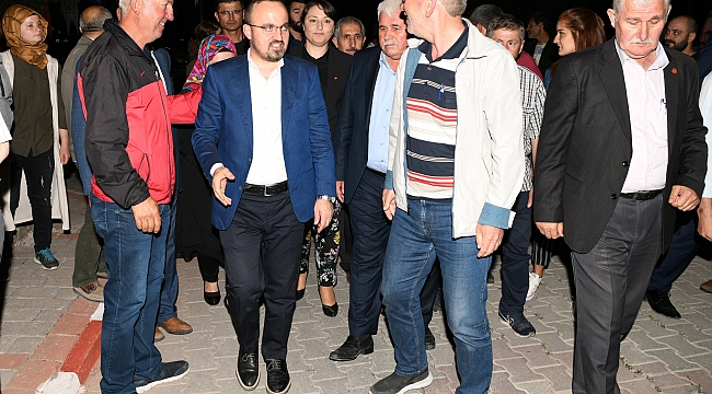 Turan, sahurda vatandaşlarla bir araya geldi