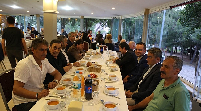 Vali Orhan TAVLI, Çanakkale'de Yaşayan Karadenizlilerle İftarda Bir Araya Geldi